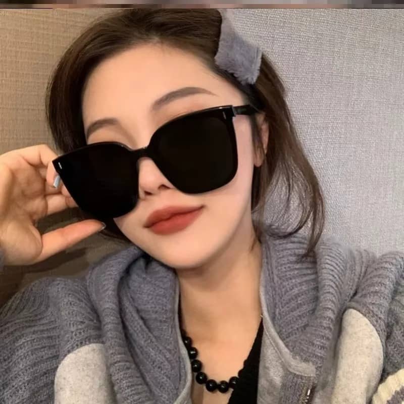 New Fashion Sunglasses Women Brand Designer Retro Rectangle Sun Glasses Female Ins Popular Colorful Vintage Square Eyewear