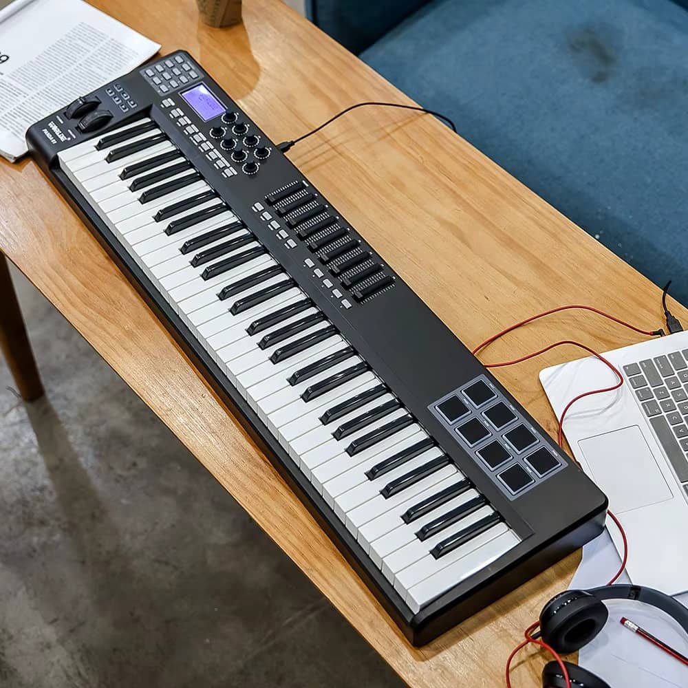 WORLDE PANDA61 Portable 61-Key USB MIDI Keyboard Controller