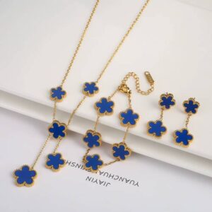 Flower Gold Necklace - Image 5