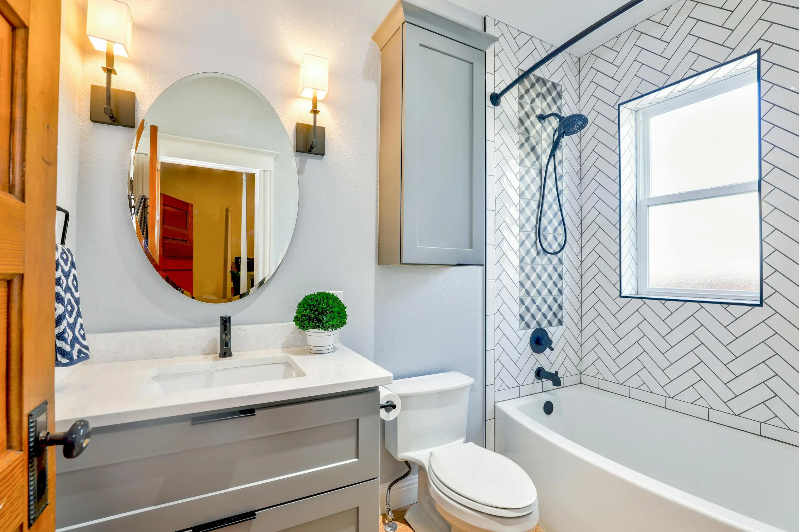BATHROOM ACCESSORIES