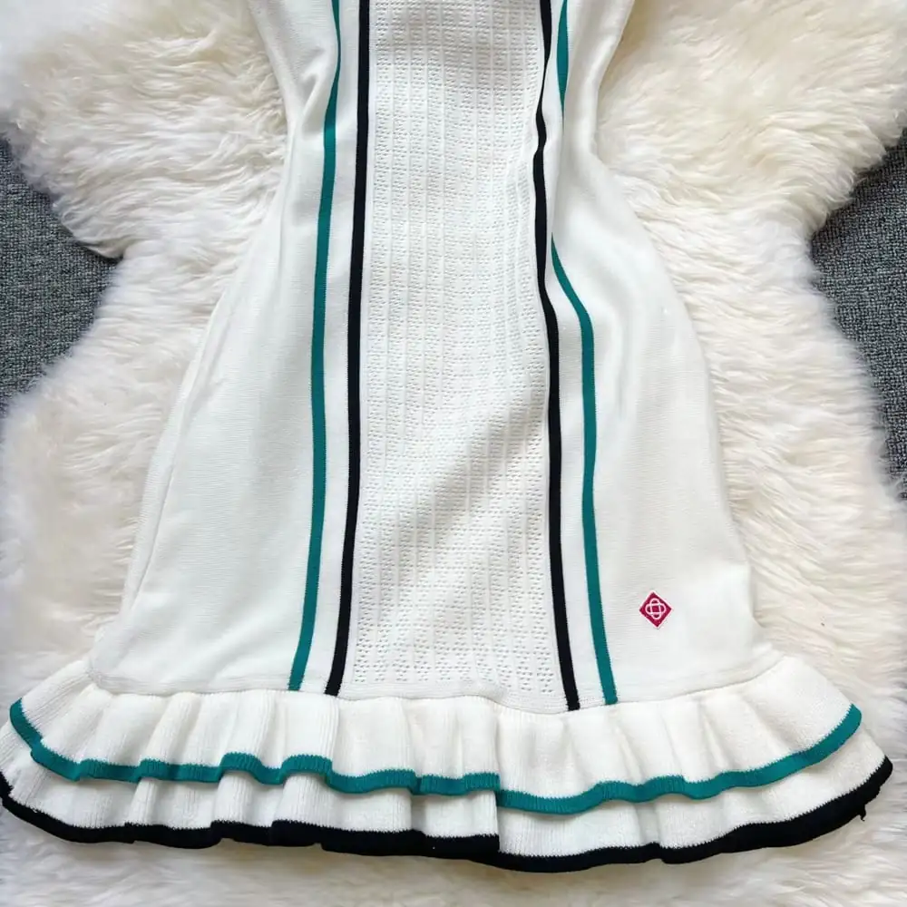 KNITTED MINI DRESSES