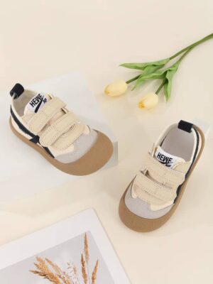 Spring & Autumn 2024 Indoor Girls Canvas Shoes - Image 9